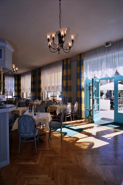 Hotel Xenia Sellin  Exterior photo
